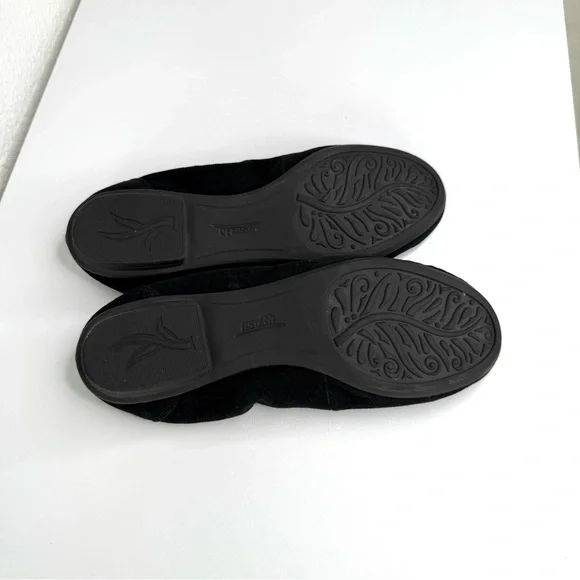 Earth Breeze Women’s Slip on Black Suede Ballet Flats SZ 7B - Picture 8 of 12